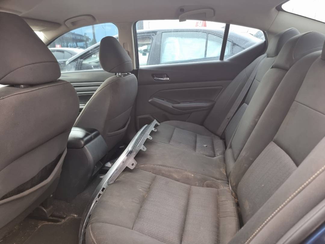 2019 NISSAN ALTIMA — 207341 Miles — Lot 215487 — Ind. 12 - Marhaba Auctions Used Cars - Image 7