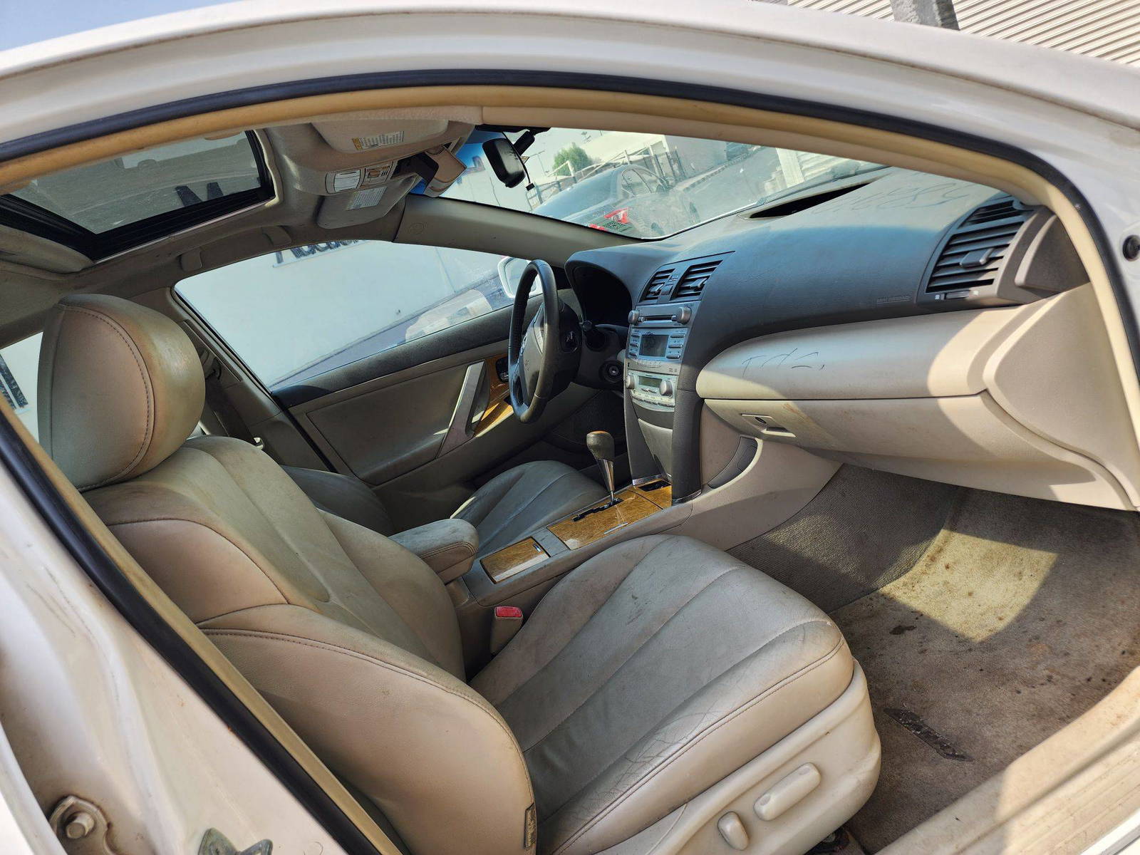 2007 TOYOTA CAMRY — 226386 Miles — Lot 39137861 — Souq - Marhaba Auctions Used Cars - Image 6