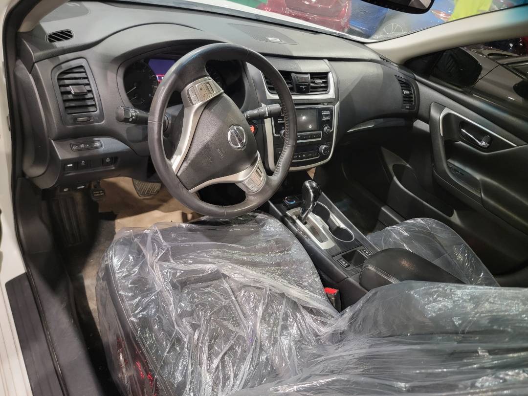 2017 NISSAN ALTIMA — 126086 Miles — Lot 235951 - Marhaba Auctions Used Cars - Image 4