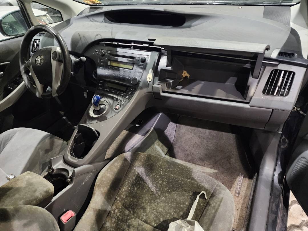 2011 TOYOTA PRIUS — 184922 Miles — Lot B1450167 - Marhaba Auctions Used Cars - Image 7