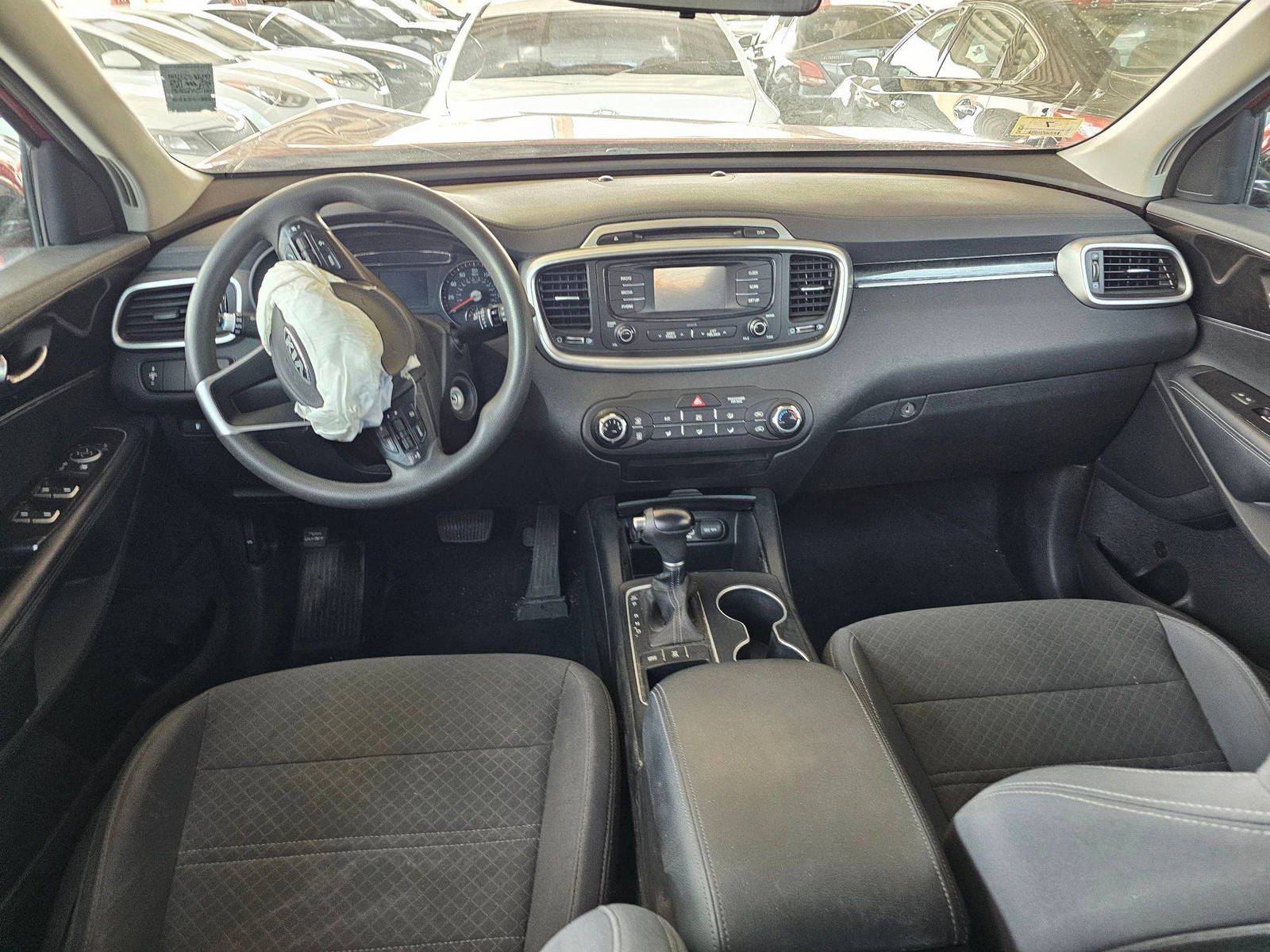 KIA SORENTO 2018 - Marhaba Auction Used Cars - Image 7