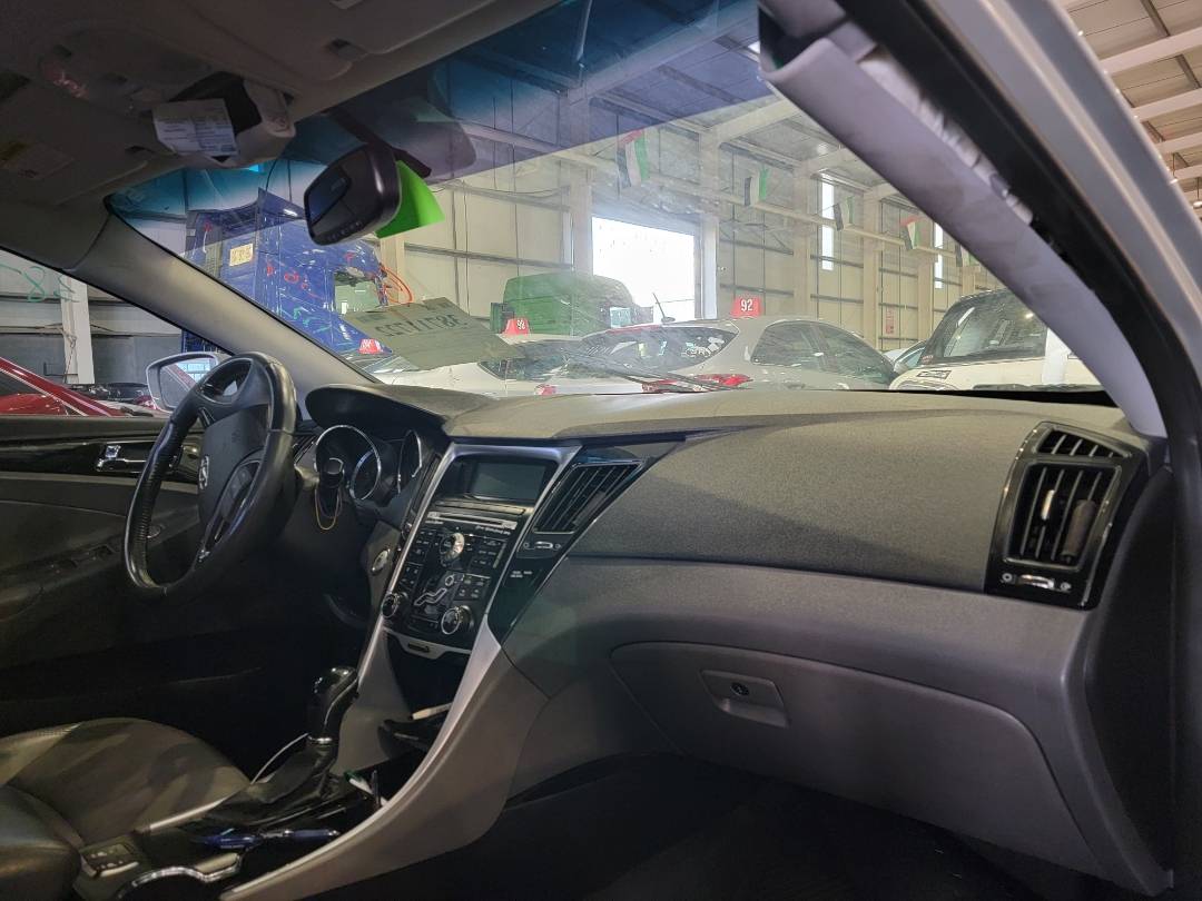 2011 HYUNDAI SONATA — 193597 Miles — Lot 38711722 - Marhaba Auctions Used Cars - Image 6