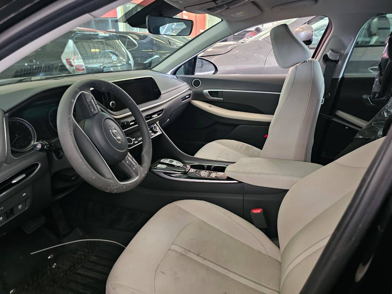 2023 HYUNDAI SONATA — 43737 Miles — Lot 94981165 — Main - Marhaba Auctions Used Cars - Image 7