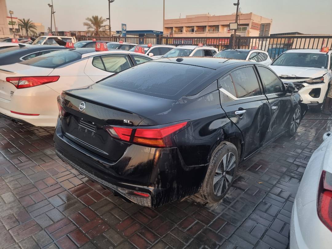 NISSAN ALTIMA 2020 view 2