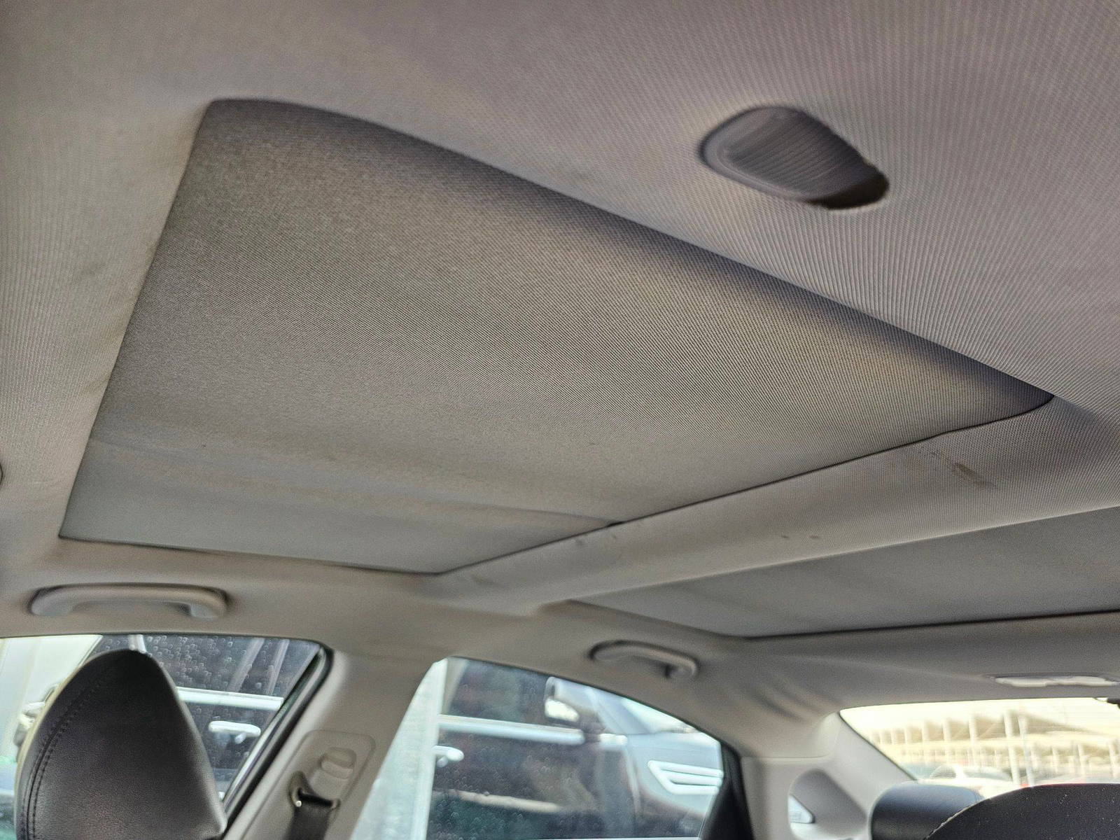 HYUNDAI SONATA 2010 - Marhaba Auction Used Cars - Image 8