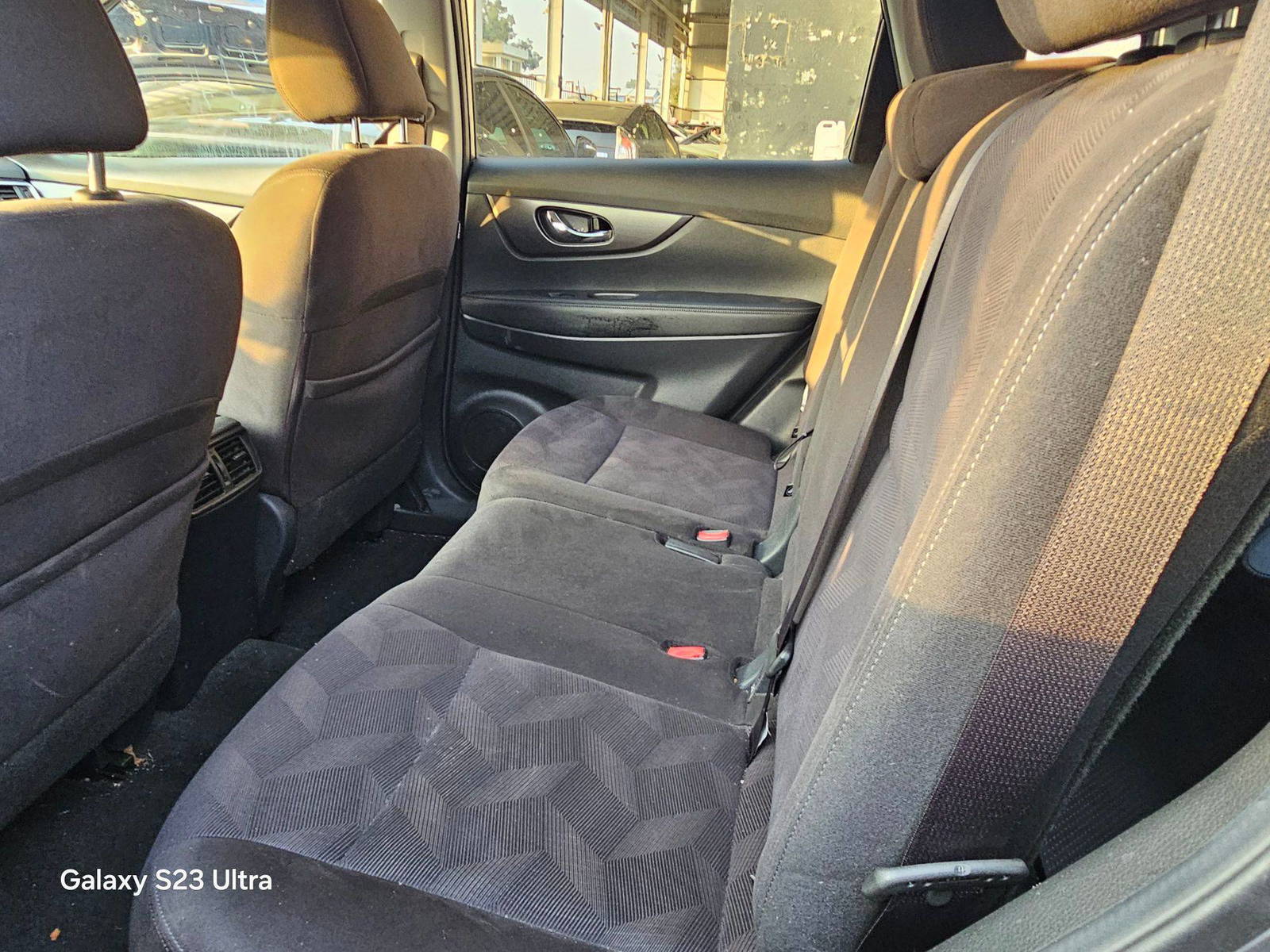 NISSAN ROGUE 2015 - Marhaba Auction Used Cars - Image 10