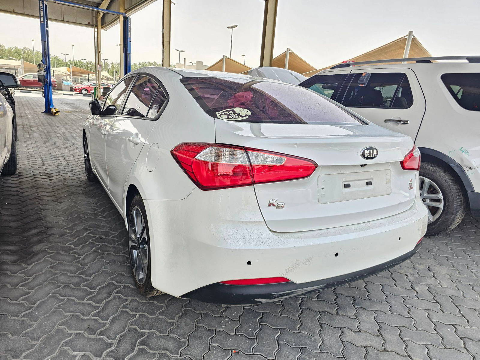 2013 KIA K3 — 135965 KM — Lot 71661 — Souq - Marhaba Auctions Used Cars - Image 5