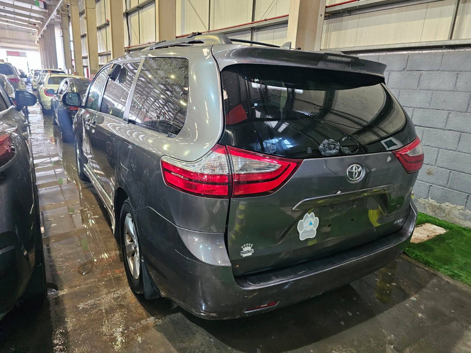TOYOTA SIENNA 2018 - Marhaba Auction Used Cars - Image 6