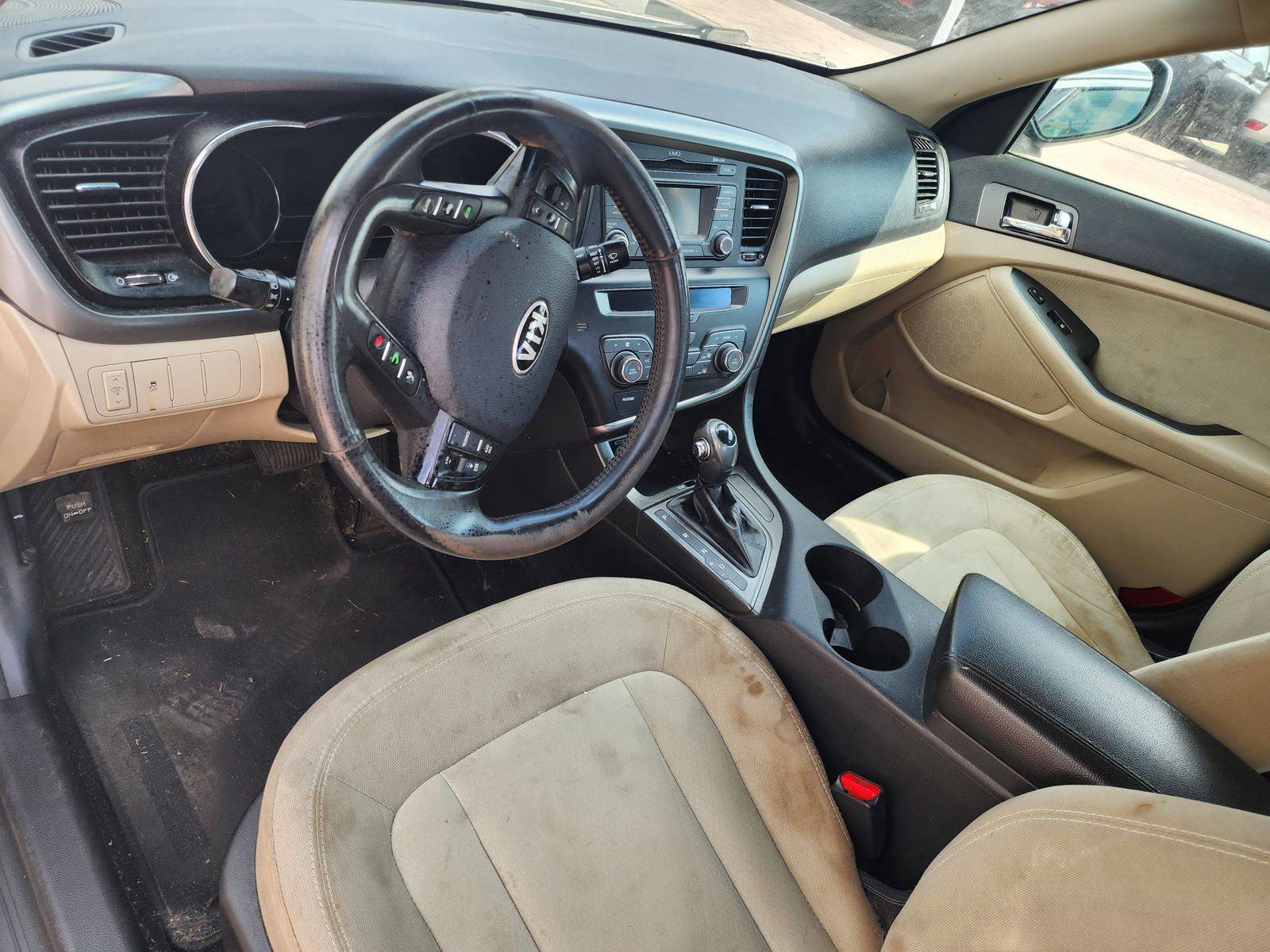 2012 KIA OPTIMA — 177147 Miles — Lot 37435287 - Marhaba Auctions Used Cars - Image 4