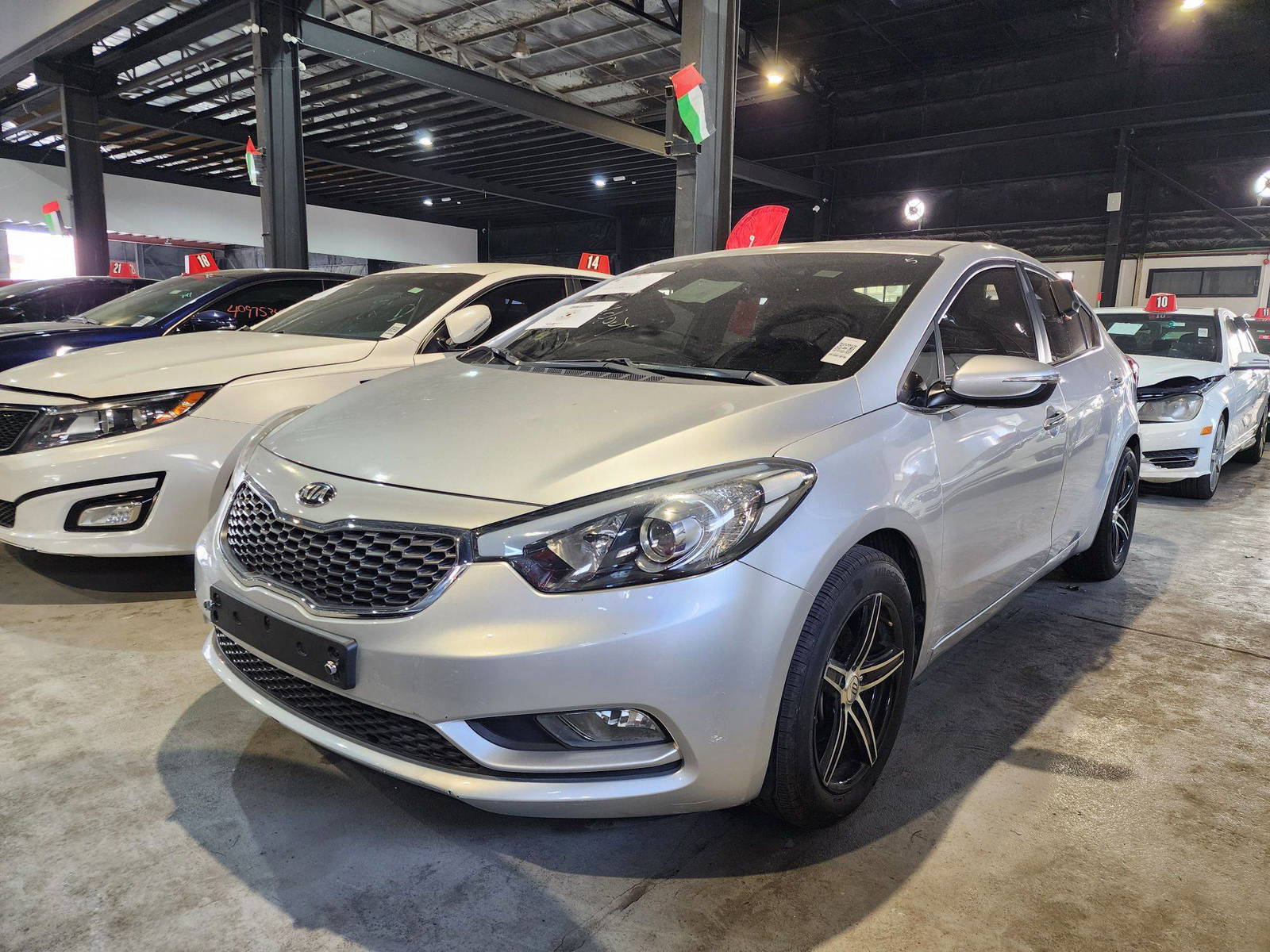 2014 KIA K3 — 144207 KM — Lot 870773 — Ind. 12 - Marhaba Auctions Used Cars - Image 5