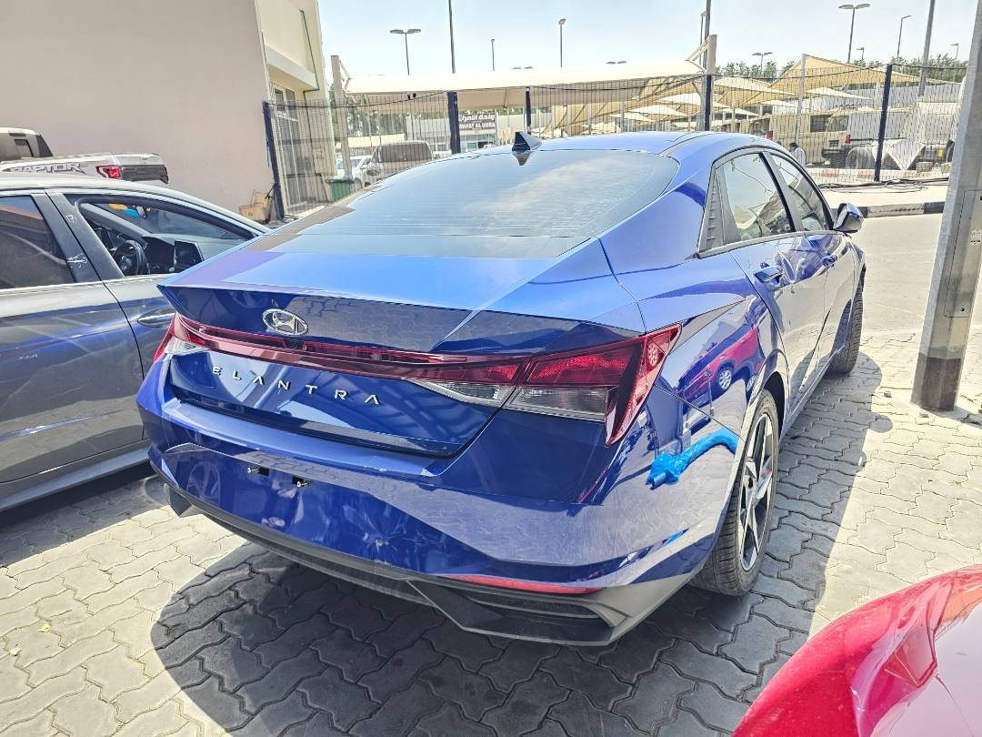 HYUNDAI ELANTRA 2023 vehicle photo