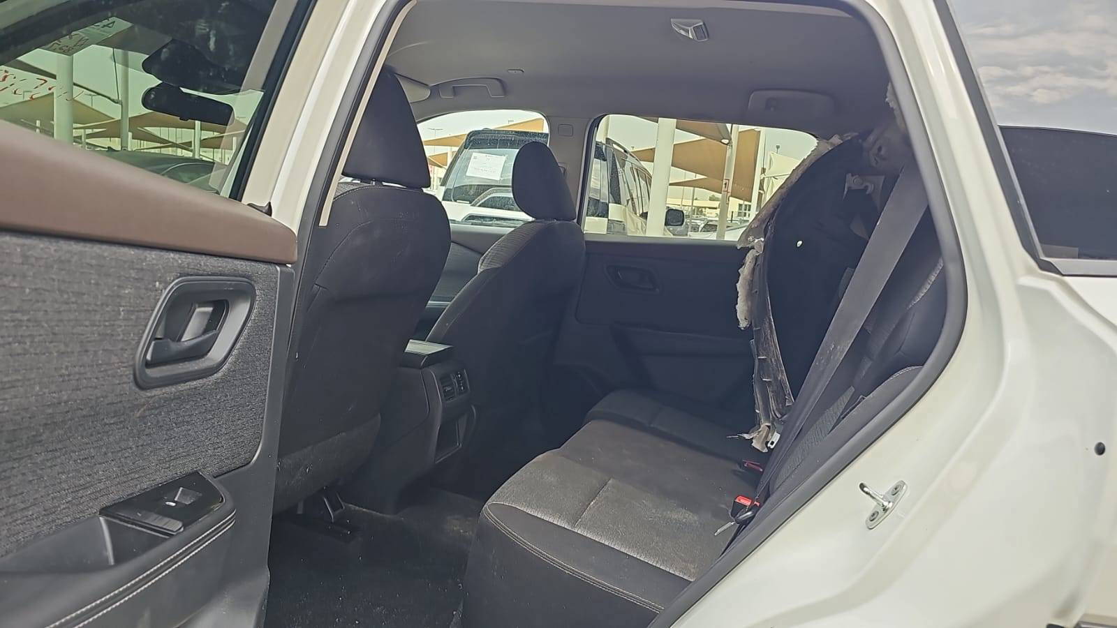 NISSAN ROGUE 2022 - Marhaba Auction Used Cars - Image 7