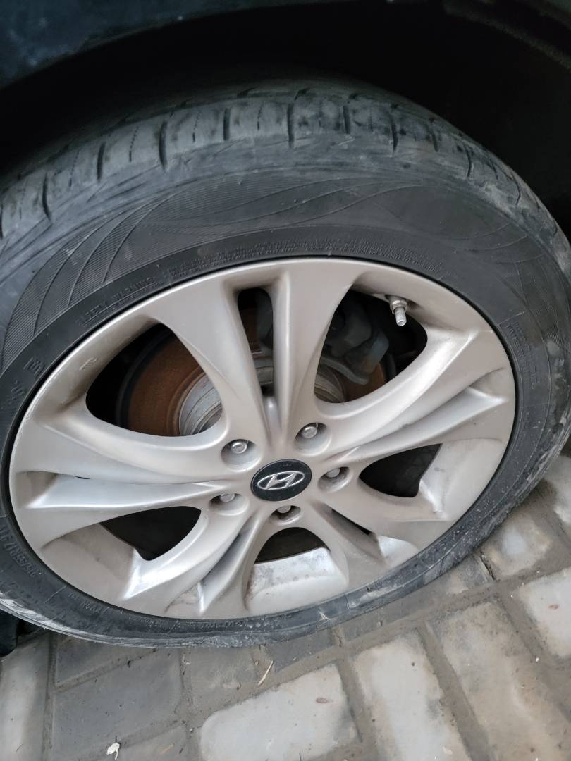 2012 HYUNDAI SONATA — 209971 Miles — Lot H479902 — Main - Marhaba Auctions Used Cars - Image 6