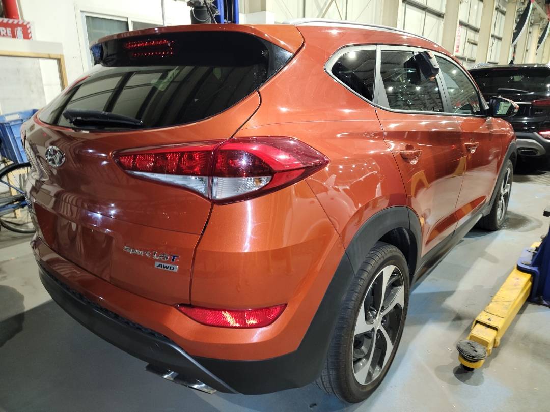 2016 HYUNDAI TUCSON — 121828 Miles — Lot 090158 - Marhaba Auctions Used Cars - Image 4