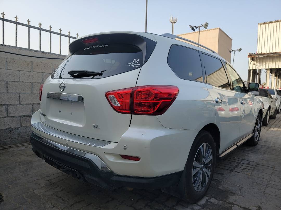 2017 NISSAN PATHFINDER — 179635 Miles — Lot HC635957 — Main - Marhaba Auctions Used Cars - Image 3