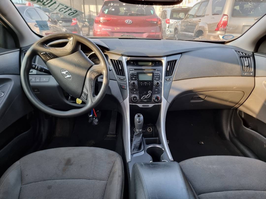 2011 HYUNDAI SONATA — 171369 Miles — Lot 125487 — Main - Marhaba Auctions Used Cars - Image 7