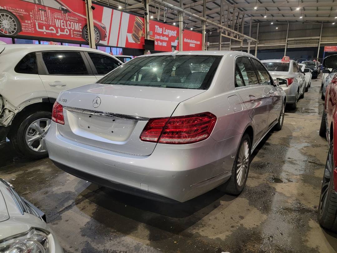 2014 MERCEDES BENZ E-300 — 118116 KM — Lot B4EA807443 — Main - Marhaba Auctions Used Cars - Image 6