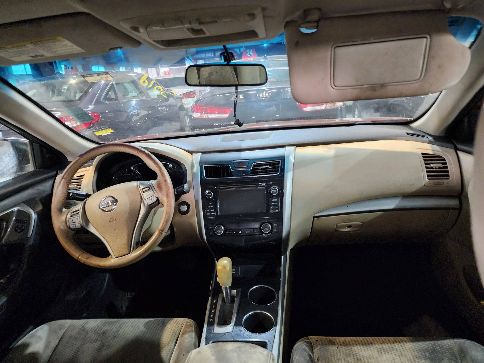 2015 NISSAN ALTIMA — 218631 Miles — Lot 198535 — Al Quoz - Marhaba Auctions Used Cars - Image 8
