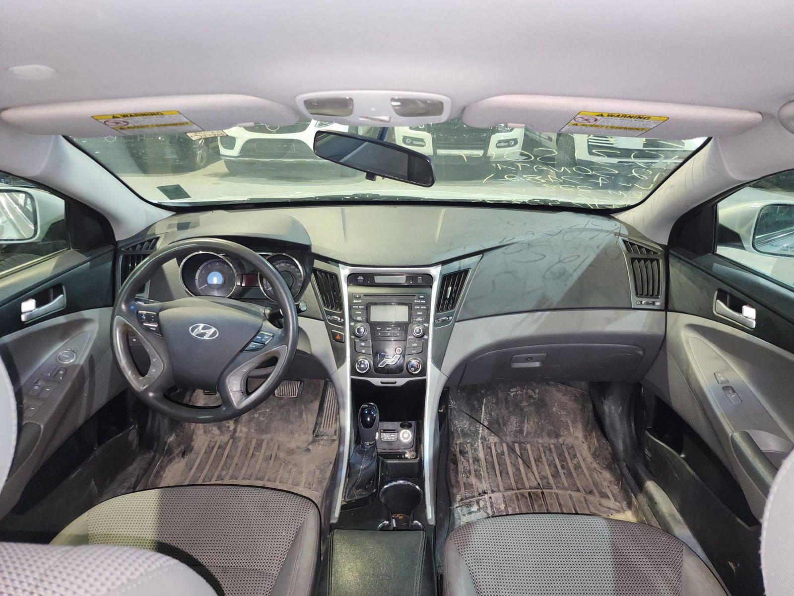 2012 HYUNDAI SONATA — 227705 KM — Lot 12315019 — Main - Marhaba Auctions Used Cars - Image 8