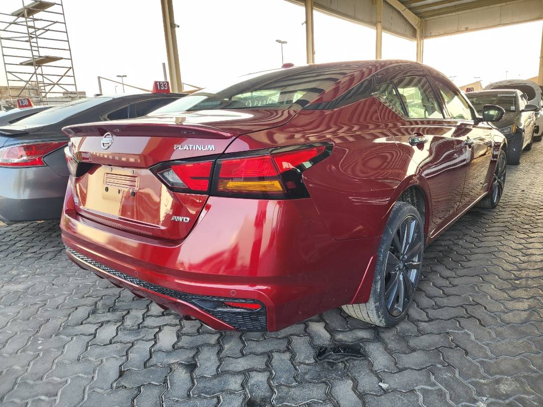 2019 NISSAN ALTIMA — 75006 KM — Lot 74059083 — Souq - Marhaba Auctions Used Cars - Image 3