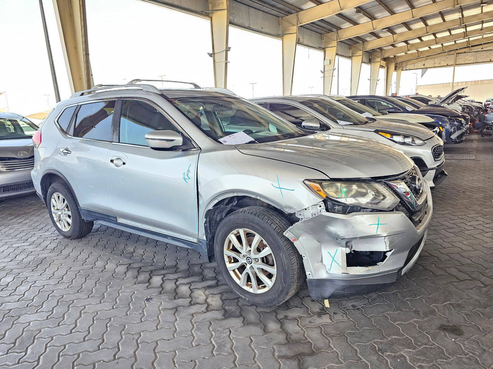 NISSAN ROGUE 2017 - Marhaba Auction Used Cars - Image 4