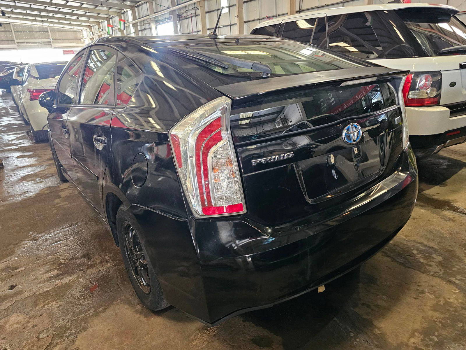 2014 TOYOTA PRIUS — 142503 Miles — Lot 0E1773576 — Main - Marhaba Auctions Used Cars - Image 3