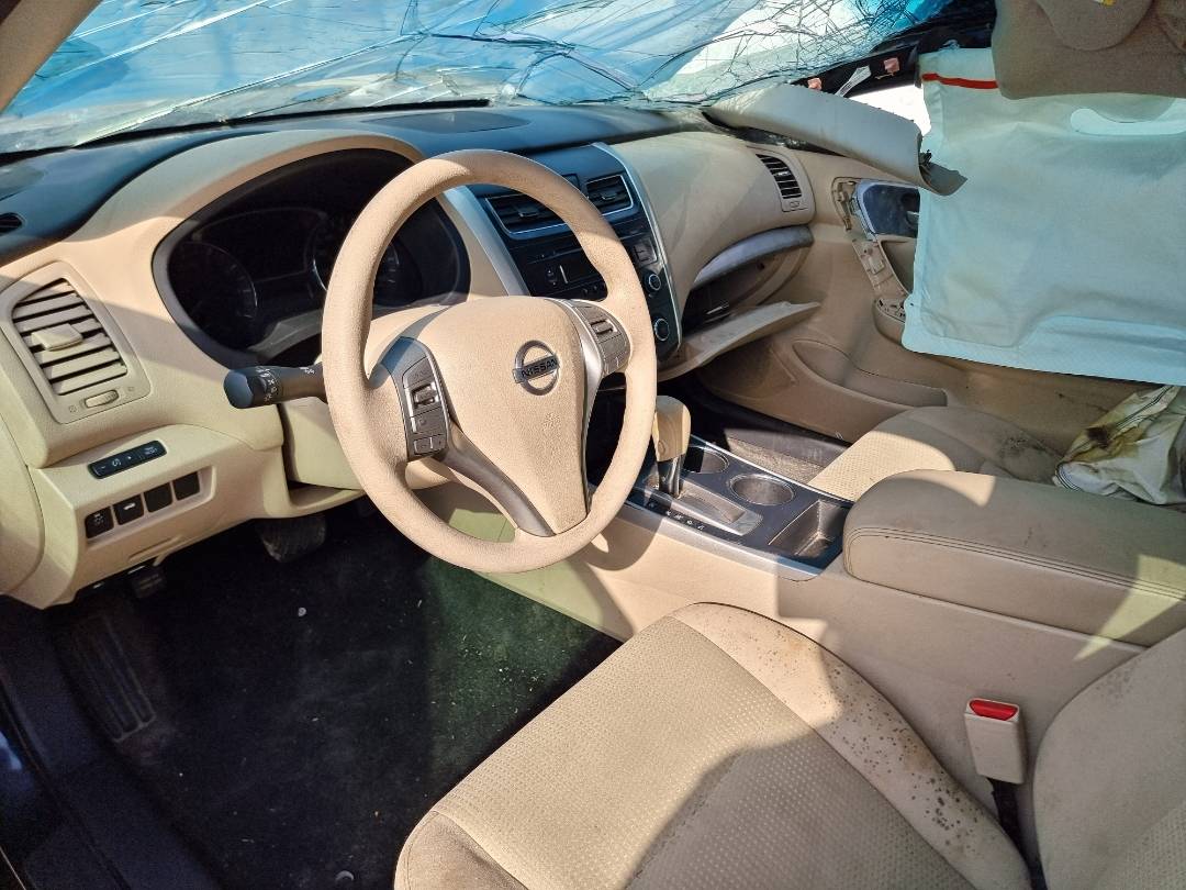 2015 NISSAN ALTIMA — 79970 Miles — Lot C445036 - Marhaba Auctions Used Cars - Image 5