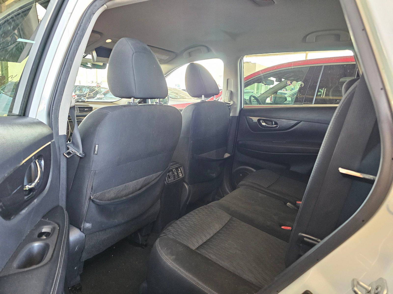 NISSAN ROGUE 2018 - Marhaba Auction Used Cars - Image 6