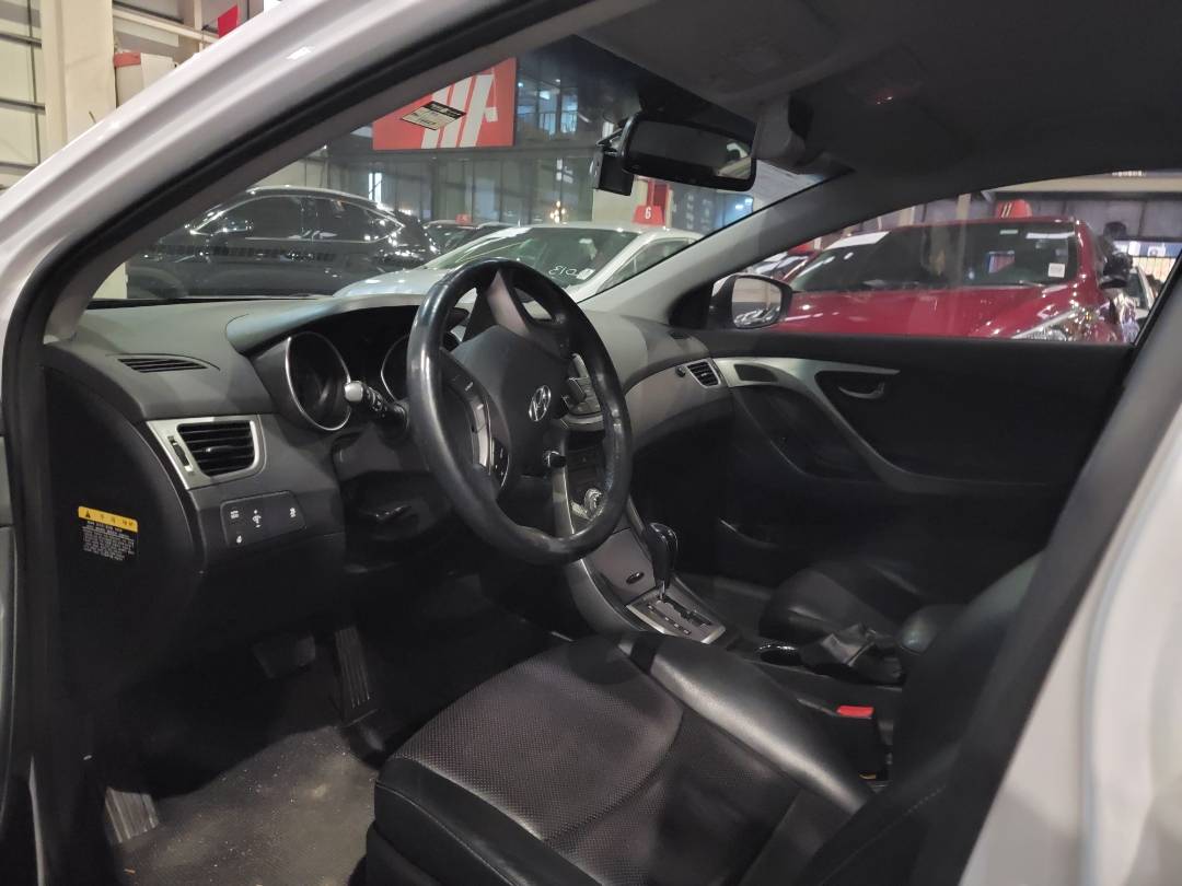 2013 HYUNDAI AVANTE — 94427 KM — Lot U831719 — Main - Marhaba Auctions Used Cars - Image 6