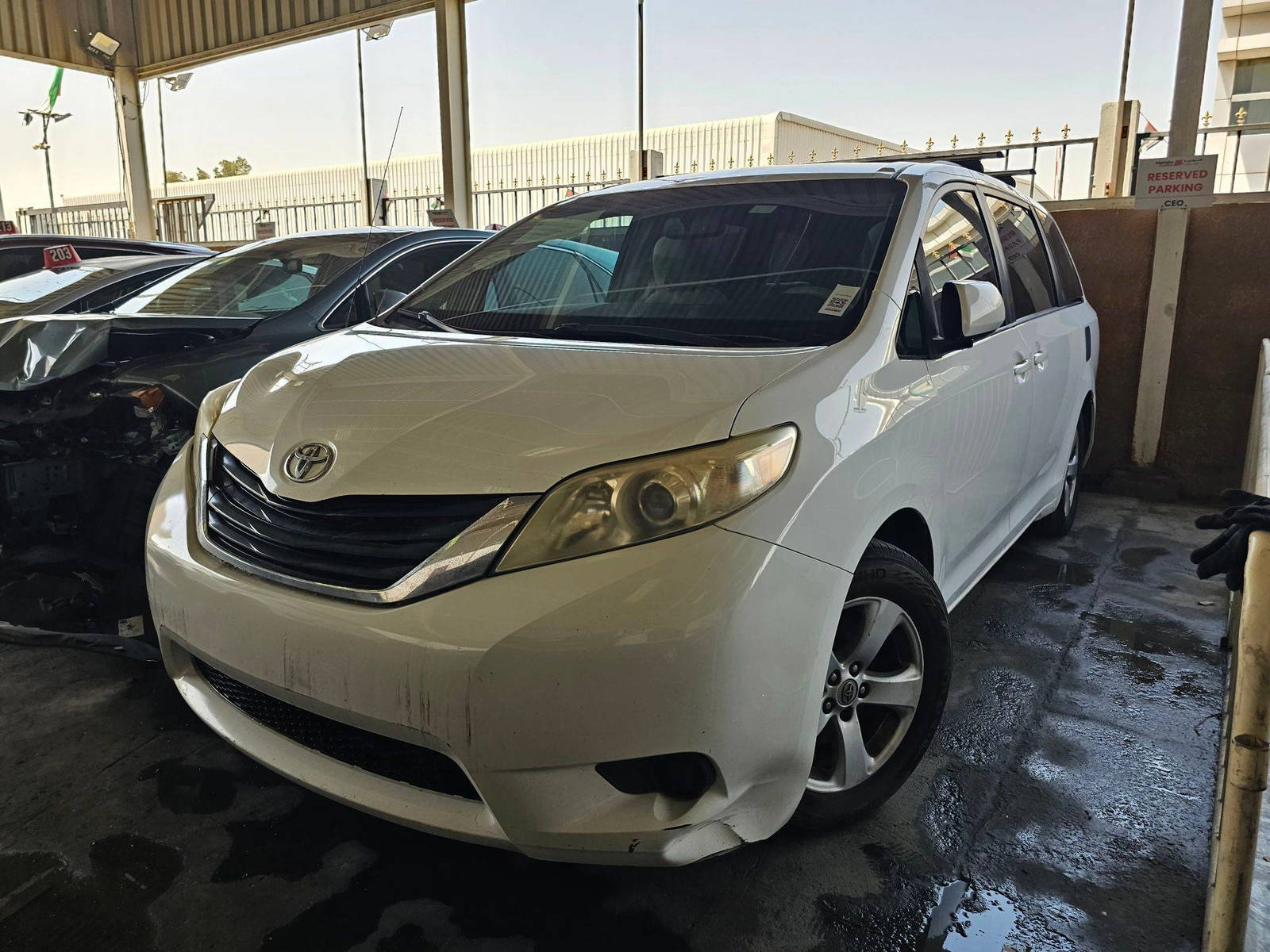 TOYOTA SIENNA 2012 - Marhaba Auction Used Cars - Image 3
