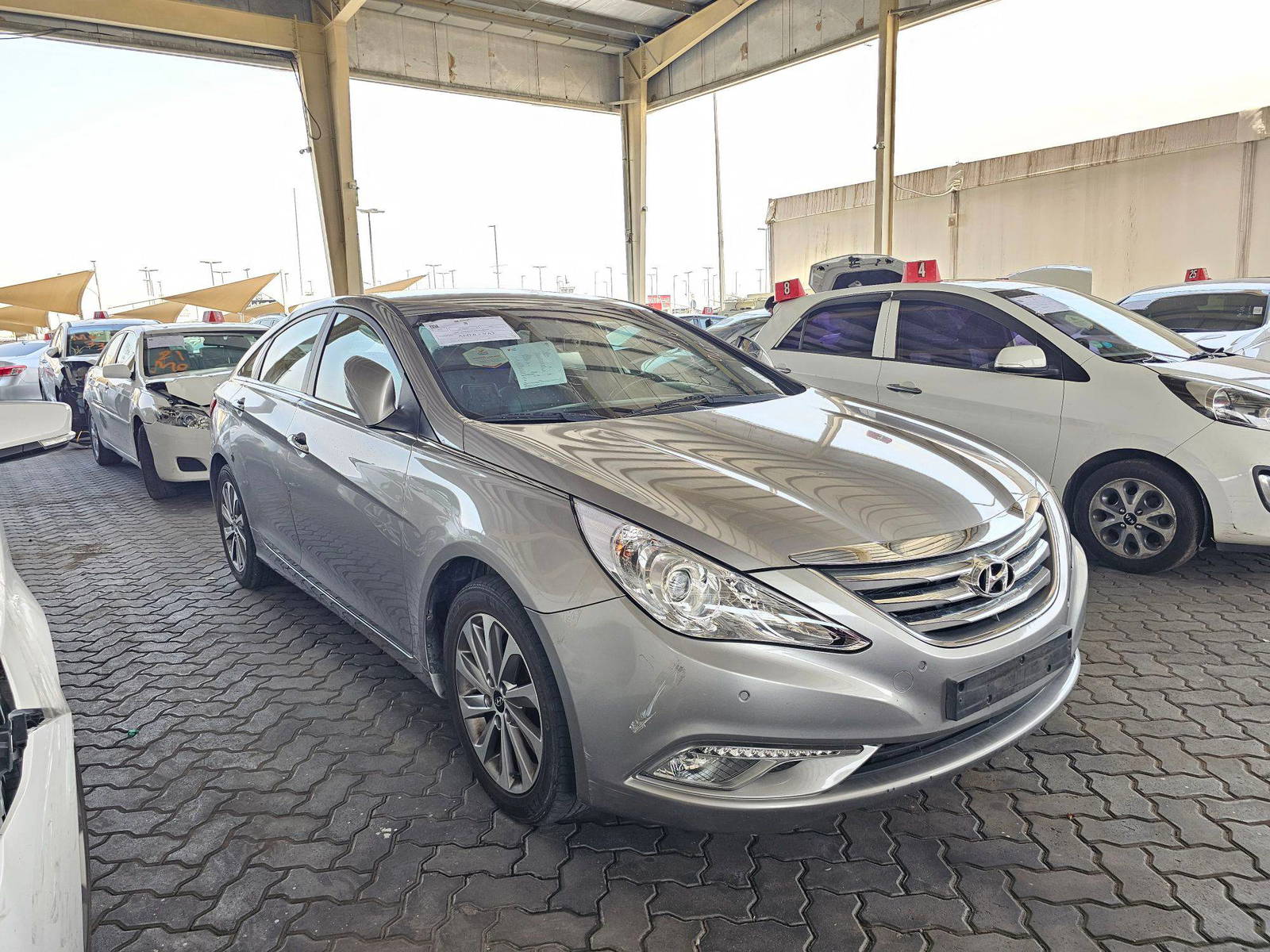 2013 HYUNDAI SONATA — 148563 KM — Lot 480264 — Souq - Marhaba Auctions Used Cars - Image 4