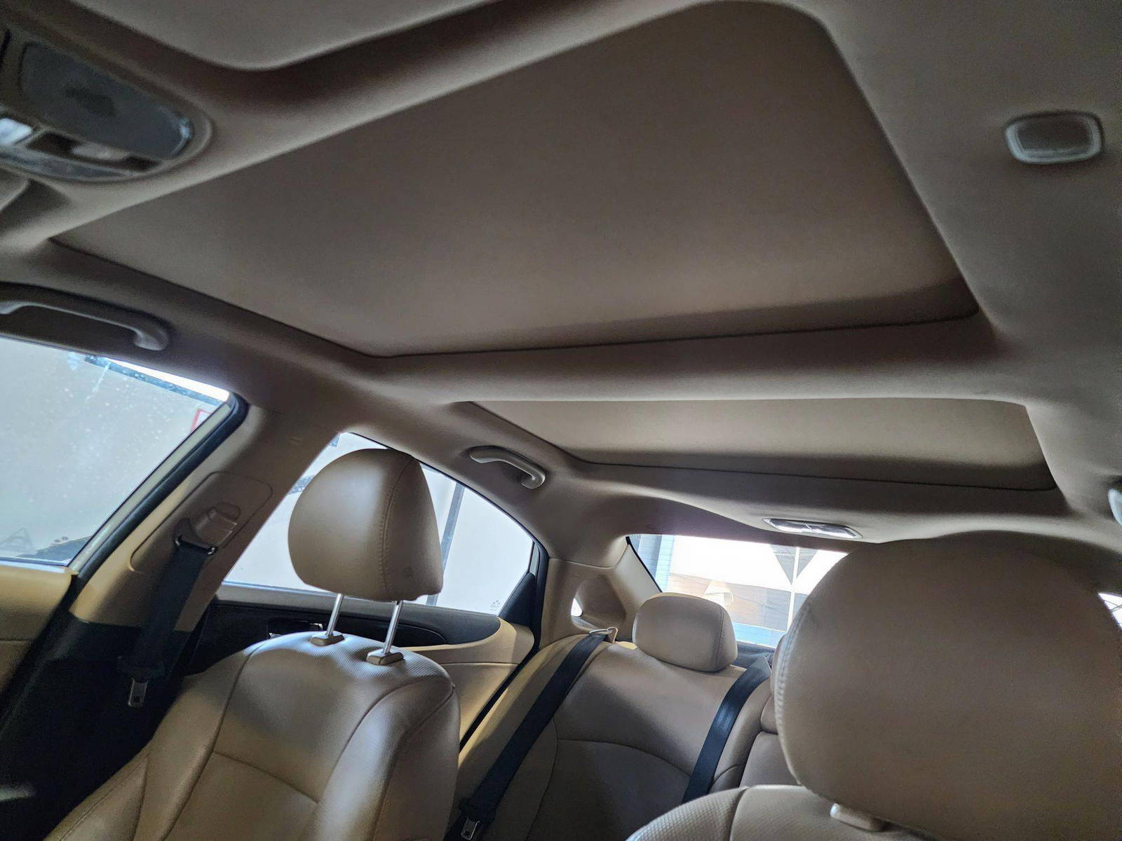 2013 HYUNDAI SONATA — 142304 Miles — Lot 86420 — Al Quoz - Marhaba Auctions Used Cars - Image 9