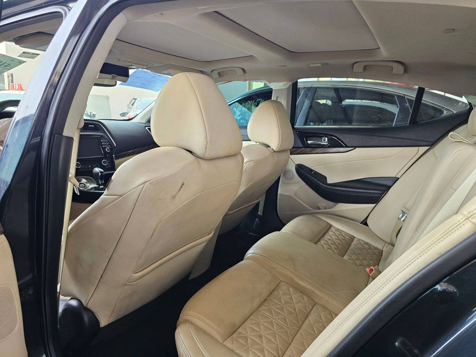 2016 NISSAN MAXIMA — 153420 Miles — Lot C393577 — Souq - Marhaba Auctions Used Cars - Image 6