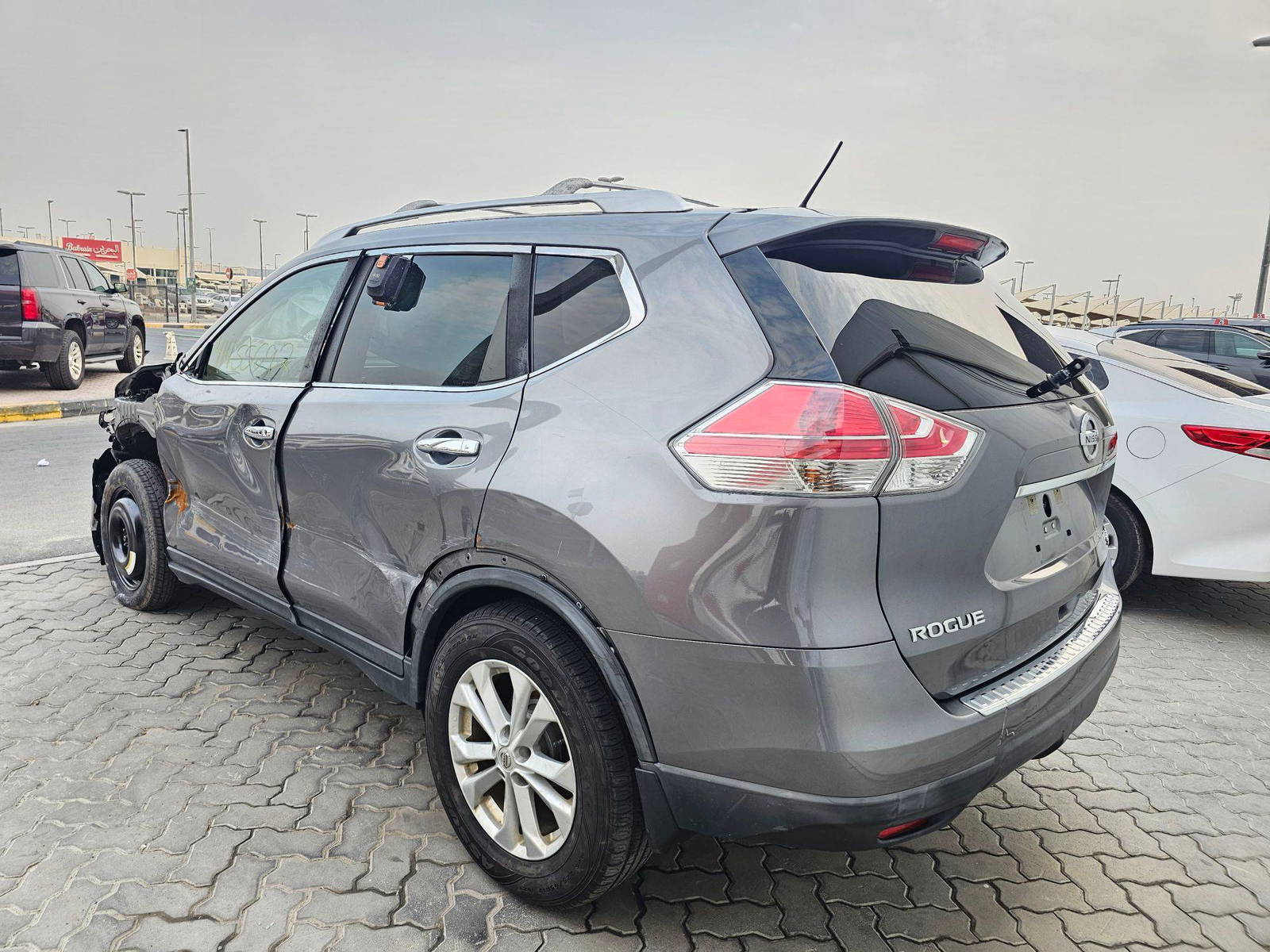 2016 NISSAN ROGUE — 125291 Miles — Lot P698255 — Ind. 12 - Marhaba Auctions Used Cars - Image 4