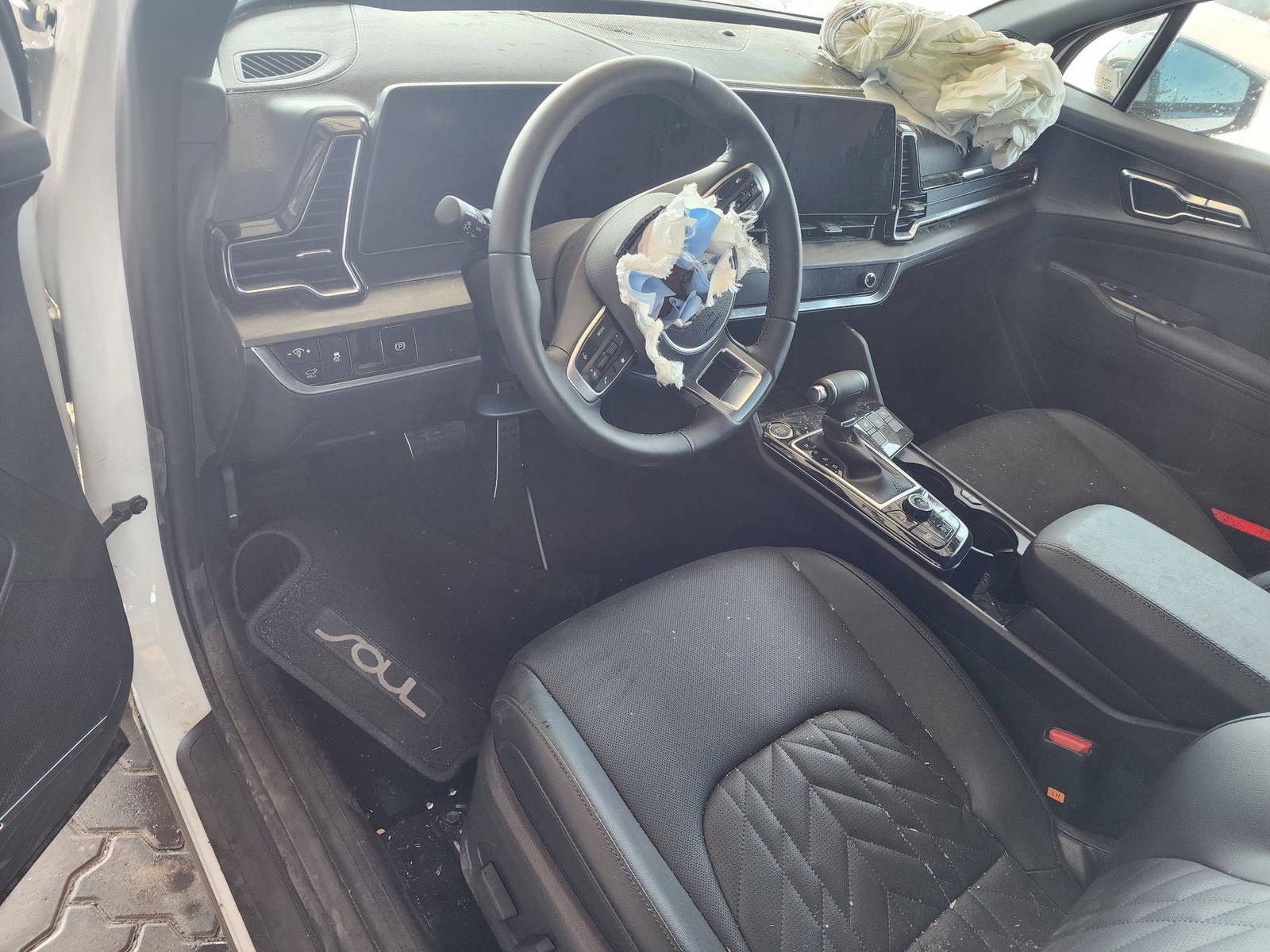 2023 KIA SPORTAGE — 1181 Miles — Lot 63879373 - Marhaba Auctions Used Cars - Image 9
