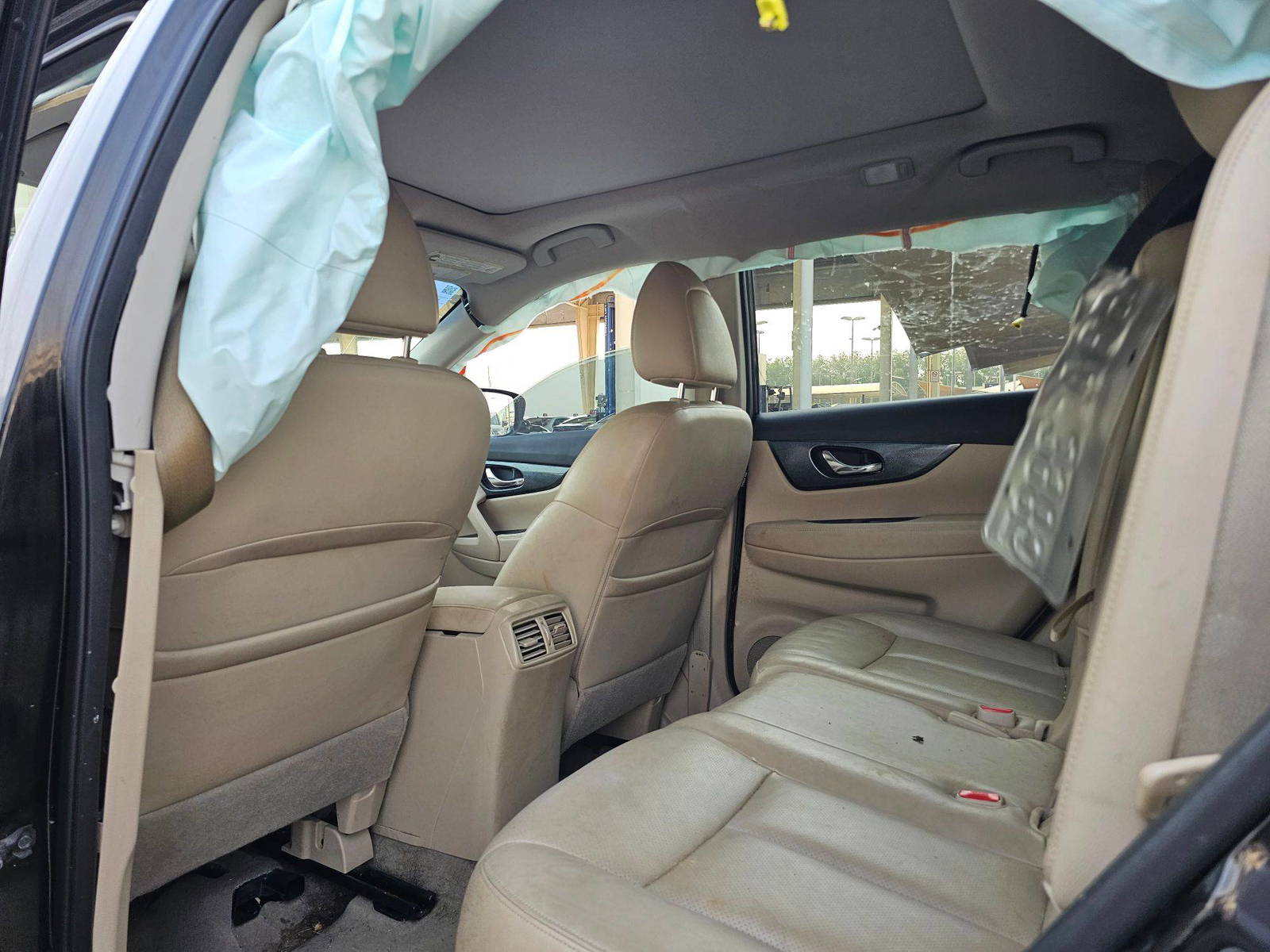 2014 NISSAN ROGUE — 121507 Miles — Lot 8EC868471 — Souq - Marhaba Auctions Used Cars - Image 6