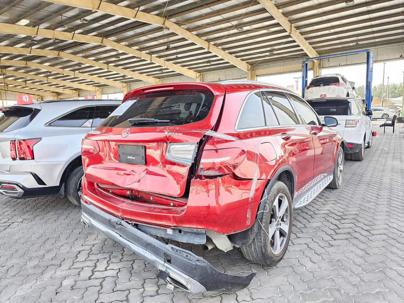 2018 MERCEDES BENZ GLC-300 — 132634 Miles — Lot 214578 — Main - Marhaba Auctions Used Cars - Image 5