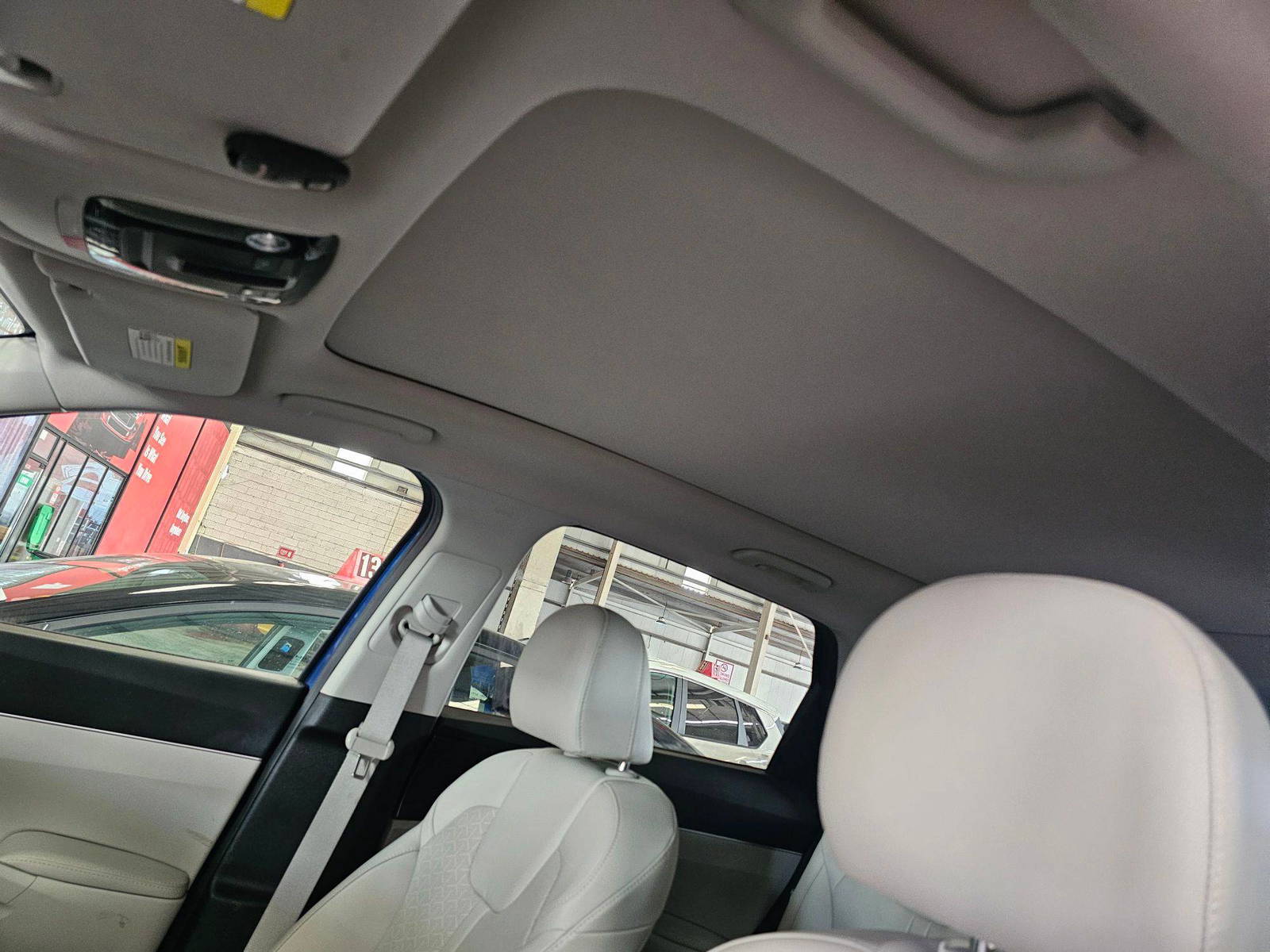 KIA SORENTO 2023 - Marhaba Auction Used Cars - Image 9