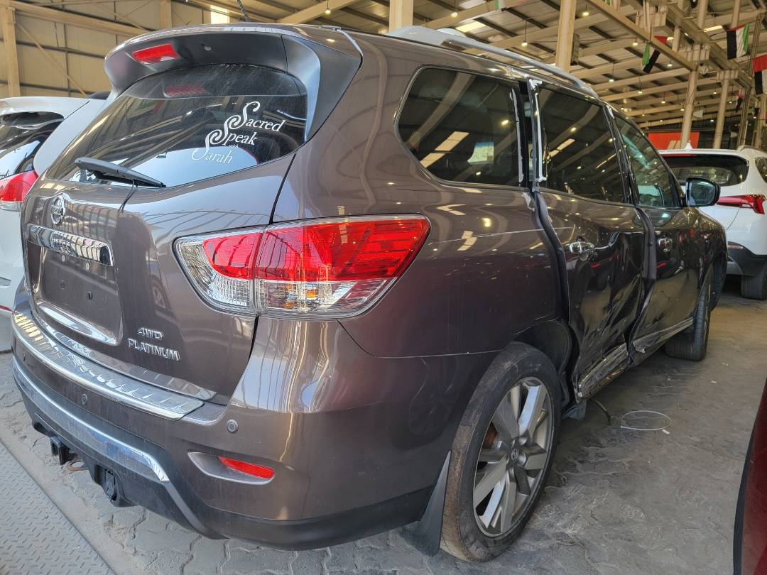 2015 NISSAN PATHFINDER — 190930 Miles — Lot 671164 — Main - Marhaba Auctions Used Cars - Image 4
