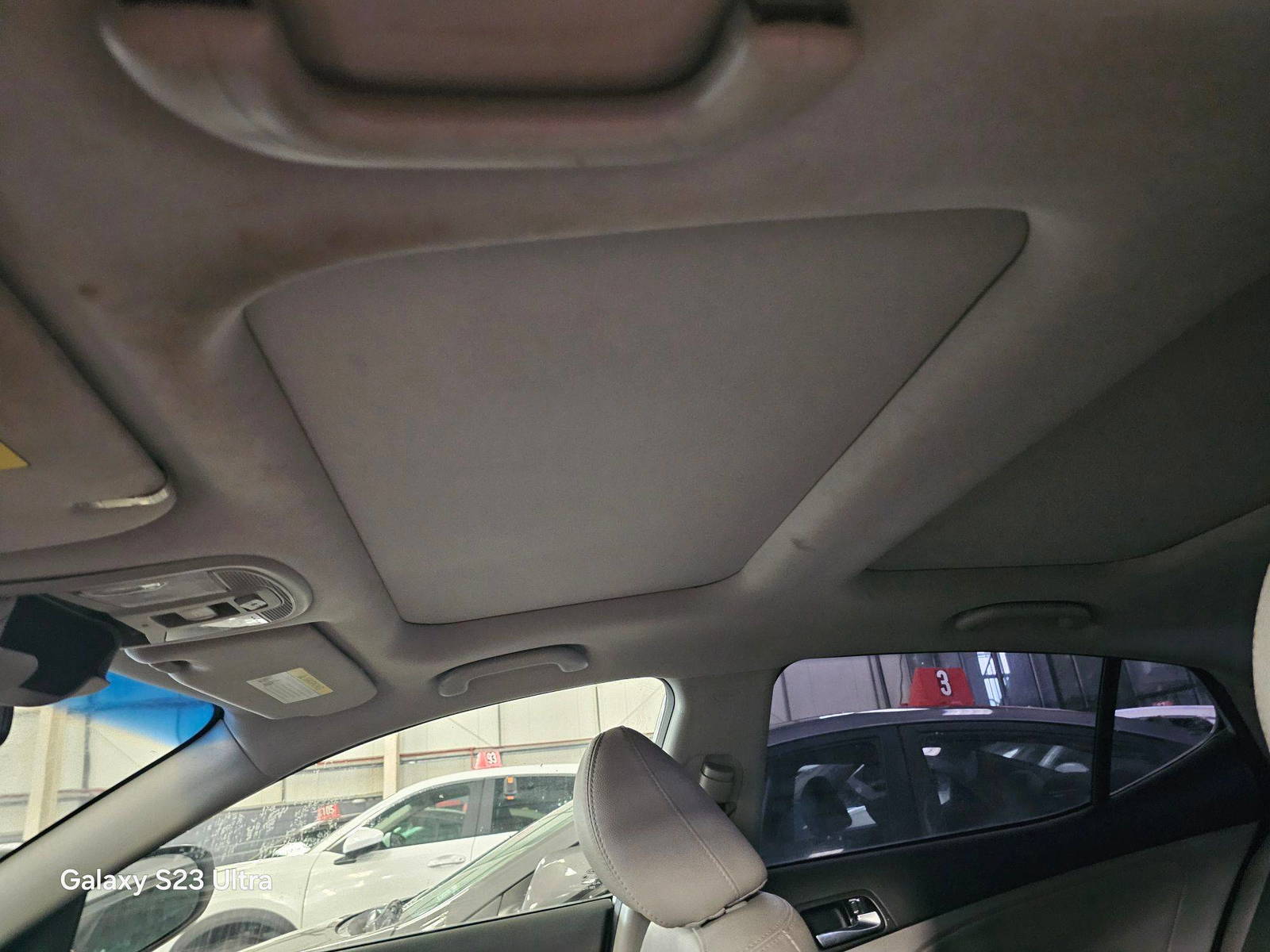 2015 KIA OPTIMA — 140924 Miles — Lot 43550939 — Main - Marhaba Auctions Used Cars - Image 10