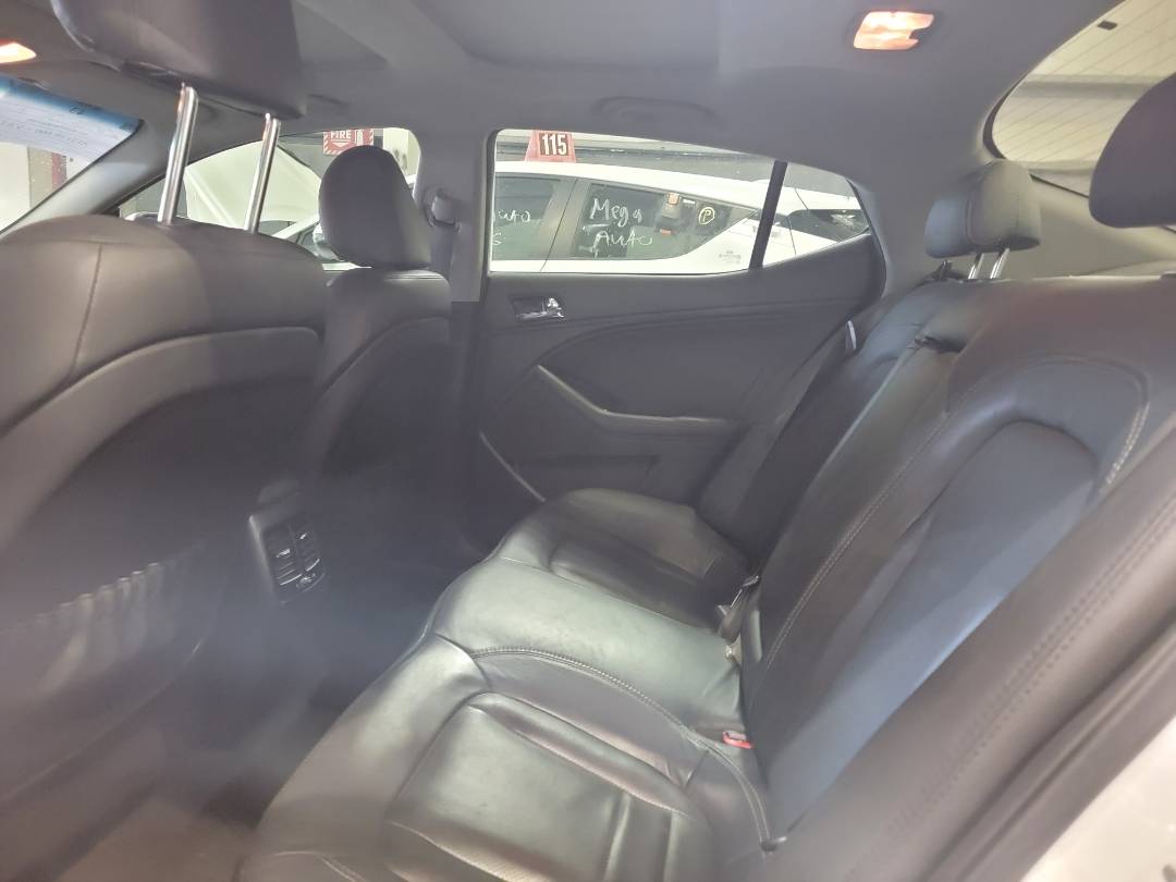 2013 KIA K5 — 167941 KM — Lot 016992 — Main - Marhaba Auctions Used Cars - Image 7