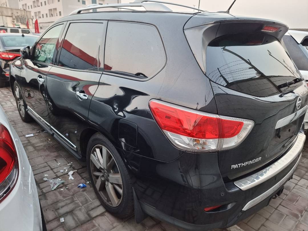 2015 NISSAN PATHFINDER — 143257 Miles — Lot M9FC648426 — Ind. 12 - Marhaba Auctions Used Cars - Image 5
