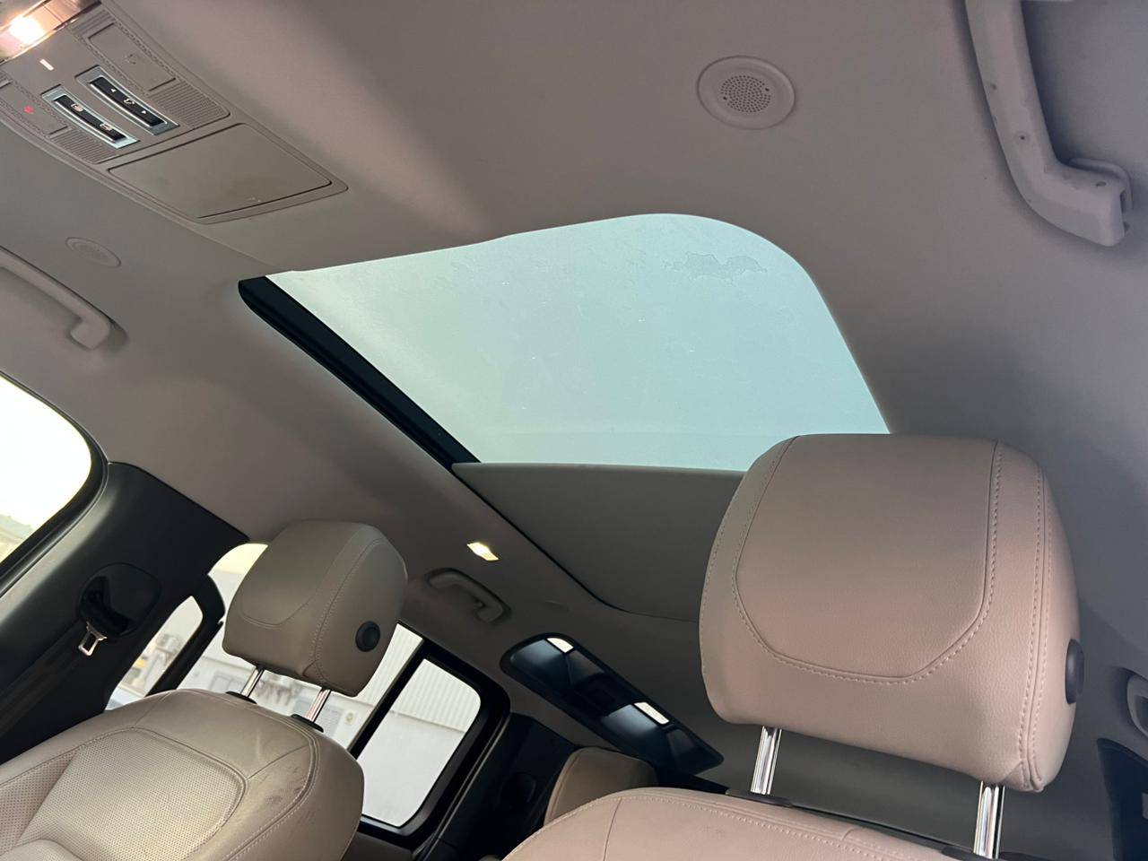 LAND ROVER DEFENDER 110 SE 2021 - Marhaba Auction Used Cars - Image 9