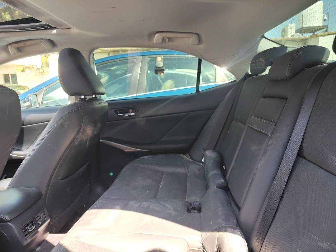2014 LEXUS IS 250 — 89220 Miles — Lot 5039881 — Main - Marhaba Auctions Used Cars - Image 7