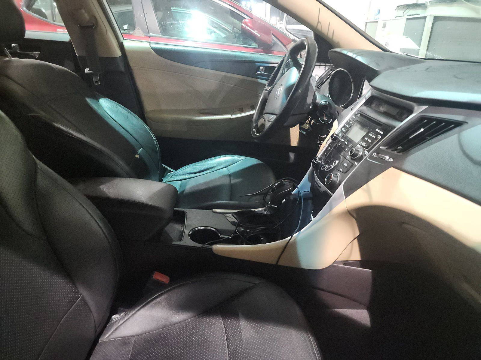 2011 HYUNDAI SONATA — 210138 Miles — Lot 69536193 - Marhaba Auctions Used Cars - Image 8