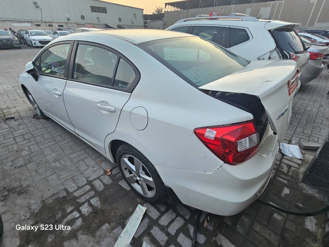 2012 HONDA CIVIC — 239103 KM — Lot H057611 — Main - Marhaba Auctions Used Cars - Image 4