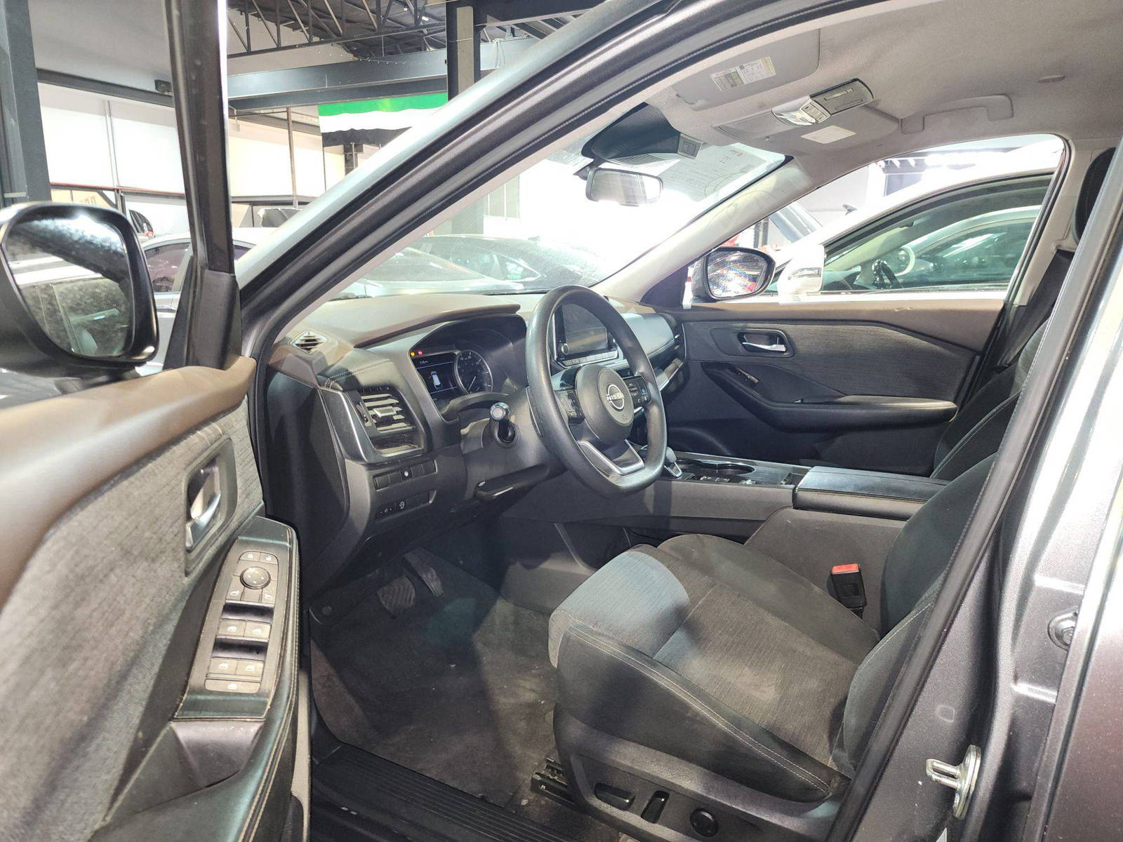 2023 NISSAN ROGUE — 30941 Miles — Lot 44741745 — Al Quoz - Marhaba Auctions Used Cars - Image 9
