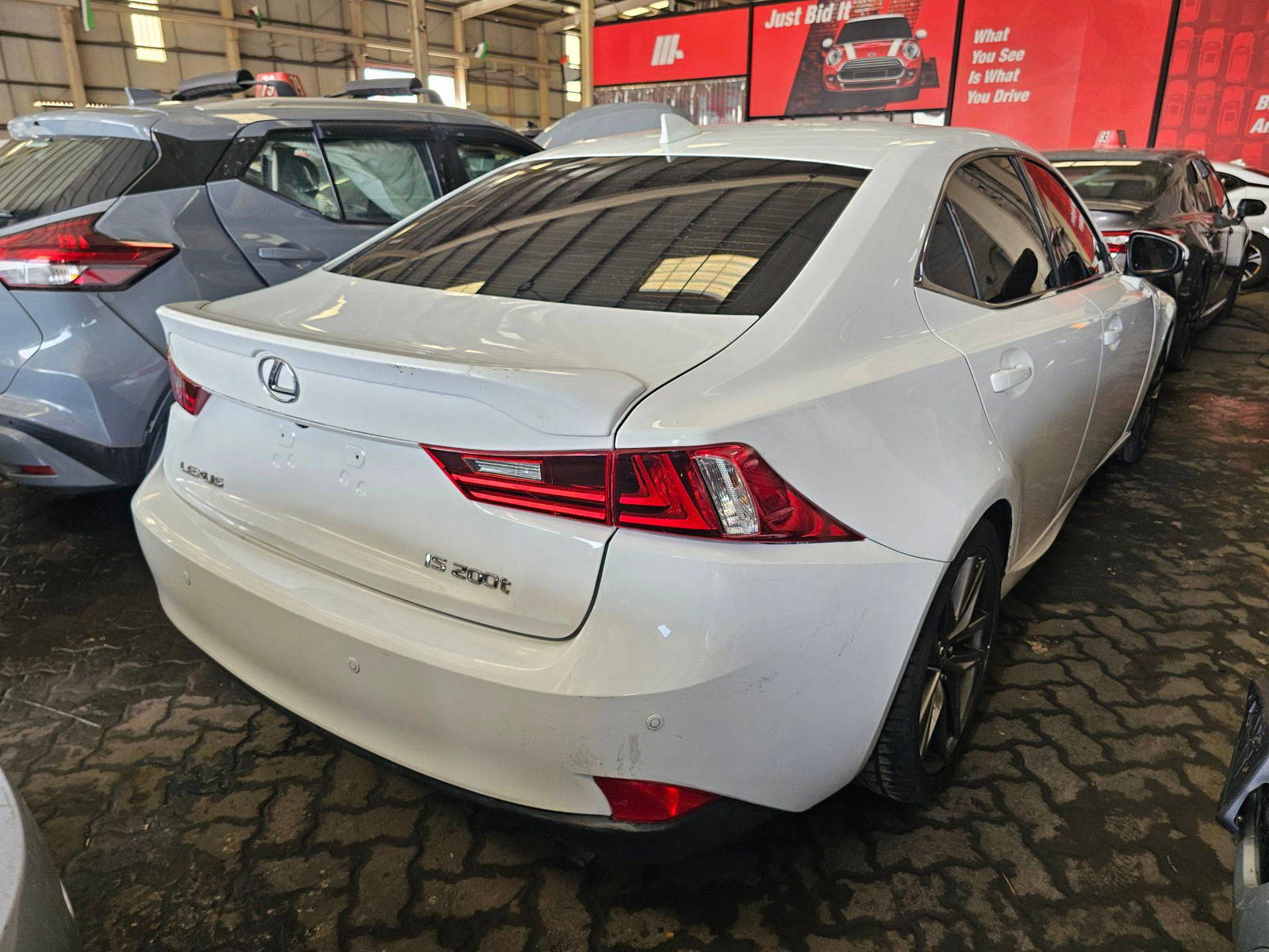 LEXUS IS 200T 2016 - Marhaba Auction Used Cars - Image 5