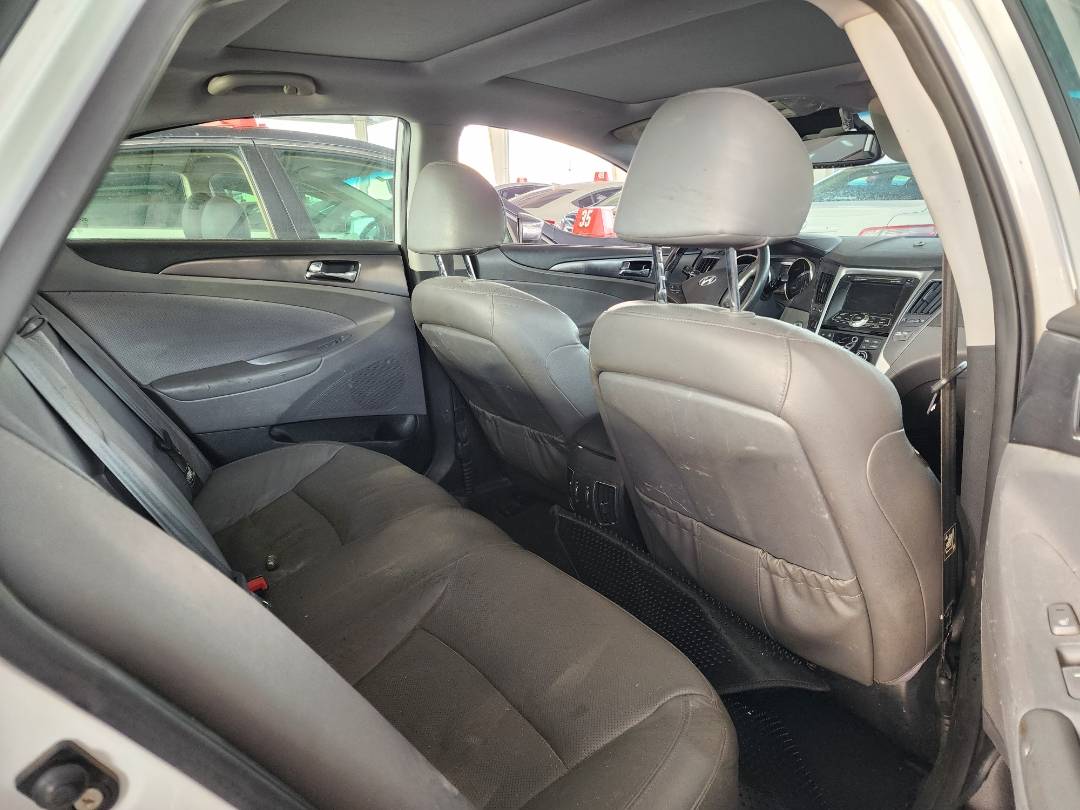 2011 HYUNDAI SONATA — 172055 Miles — Lot 38400731 — Main - Marhaba Auctions Used Cars - Image 5