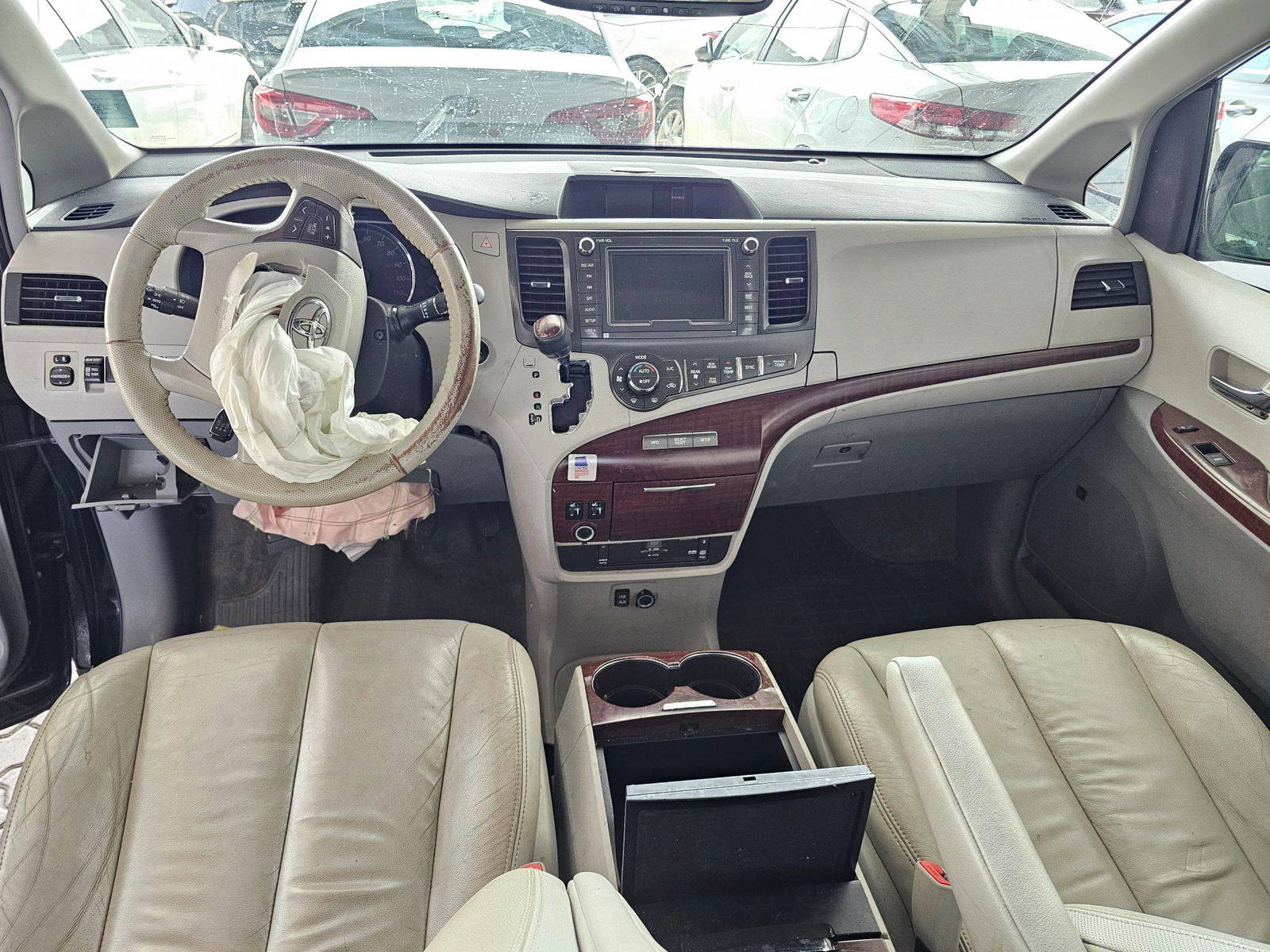 TOYOTA SIENNA 2014 - Marhaba Auction Used Cars - Image 6